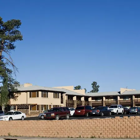 Red Feather Lodge/Hotel