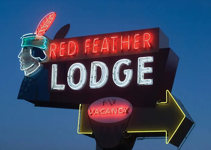 Red Feather Lodge/hotel