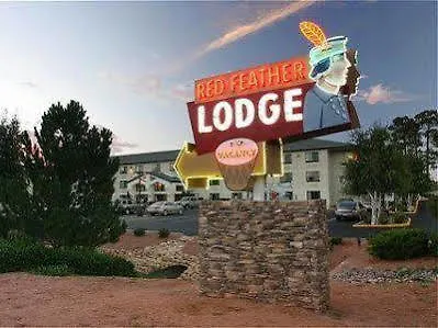 Red Feather Lodge/hotel